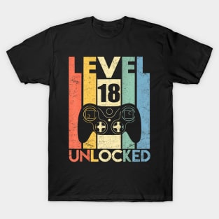 Level 18  18th Video  Birthday T-Shirt
